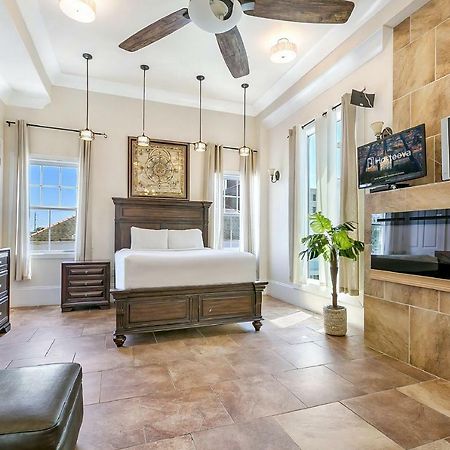 Spacious 4Br Condo On Carondelet Near All Hot Spo New Orleans Eksteriør bilde