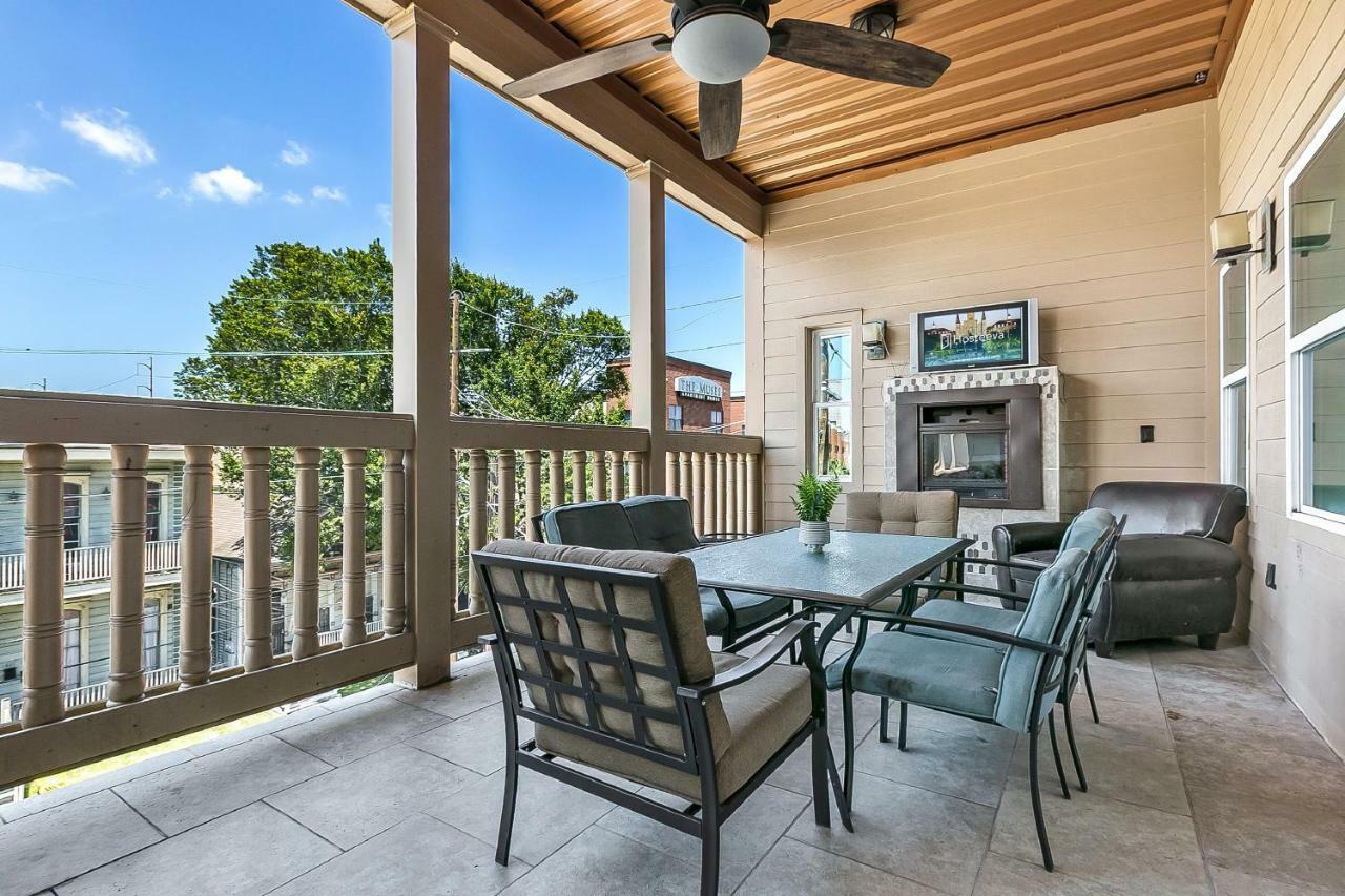 Spacious 4Br Condo On Carondelet Near All Hot Spo New Orleans Eksteriør bilde